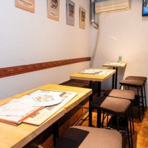 A hideaway for adults! The completely private rooms with walls and doors allow you to enjoy your time without being disturbed by anyone. ◎ Accommodates from 7 to a maximum of 12 people! Perfect for medium-sized gatherings!