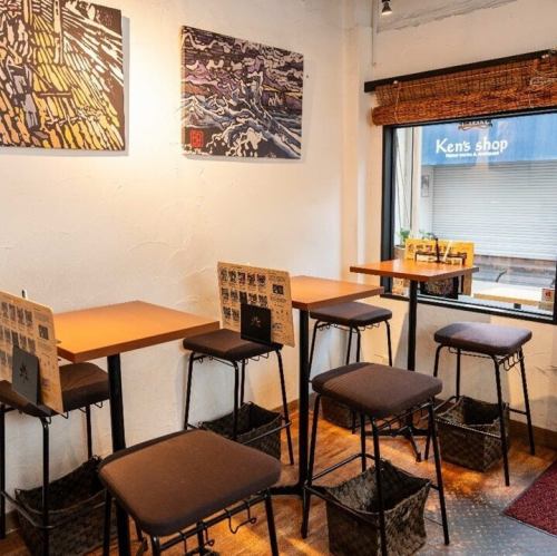 【吧台座位】在特设座位享用精酿啤酒