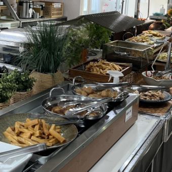 【早割プラン】平日午後5時までにご来店限定！120分飲み放題・ビュッフェ食べ放題4500円(税込)