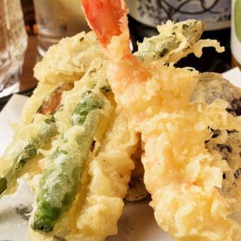 Assorted gorgeous tempura