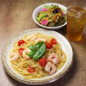 【每天限定3組】包含3道菜品和1份主食義大利麵的限定下午茶套餐♪2,750日元