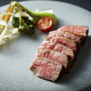 神戸牛の炭火焼 リブロースステーキ(100g)