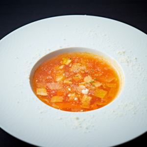 大阪もん野菜の入ったミネストローネ