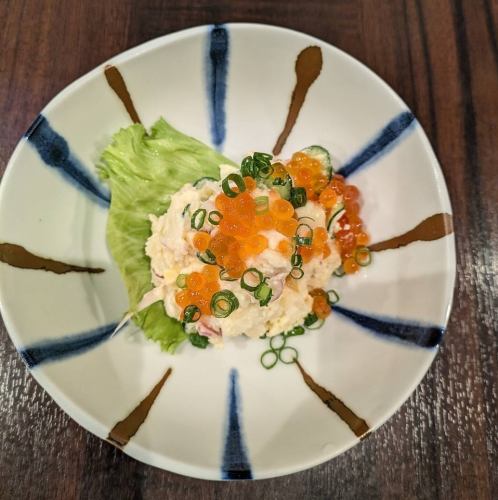 いくらのせ爆弾ポテサラ