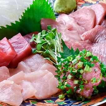 Total 8 dishes [Bluefin tuna course] Sashimi/Yamakake/Sea urchin/Toro/Simmered dish/Grilled dish/Sushi/Ara soup etc. 7,000 yen (tax included)