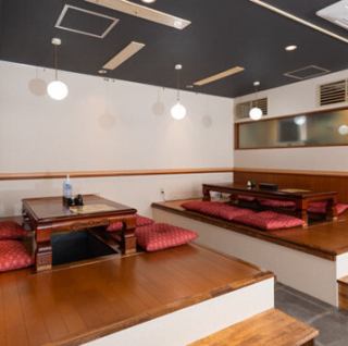 可提供最多容納 40 人的半私密空間。