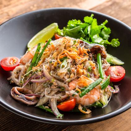 Thai-style vermicelli salad "Yam Wun Sen" <Spicy>