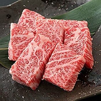 之所以日本黑毛牛肉有这么多稀有部位,原因就在于此。