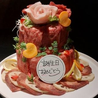 《記念日や特別な日に》特製肉ケーキ★12,000円（直径12センチ・直径15センチ/2段）