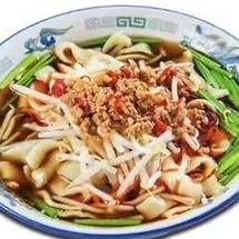 台湾刀削麺/醤油刀削麺/豚骨刀削麺　各