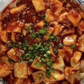 麻婆刀削麺