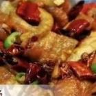 ホルモンの鉄鍋炒め/スパイシー牛芯管　各