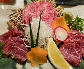 ◇Girls' Party Plan◇ 90 minutes of all-you-can-drink with Wagyu beef ribs, hanging sashimi, and beef fin steak included♪ 4,950 yen (tax included)