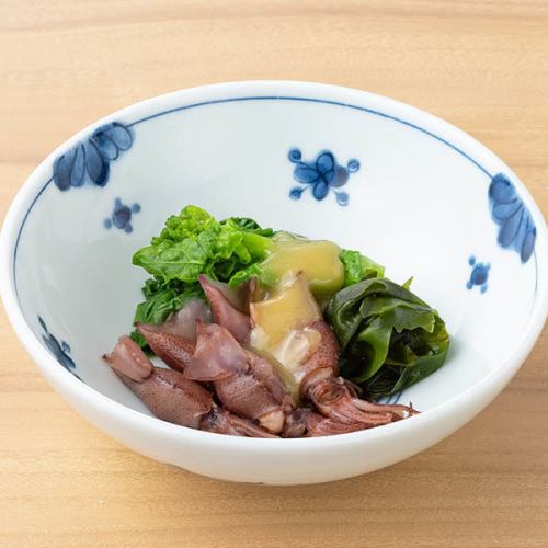 Firefly squid and rape blossoms dressed in vinegared miso sauce