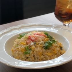 fried rice with crab