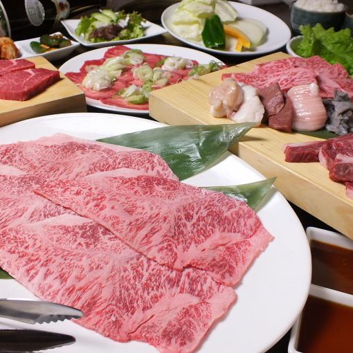 【6000日元（含税）套餐】特制的aburi腰肉、鱼片、甜点等共14道菜品...