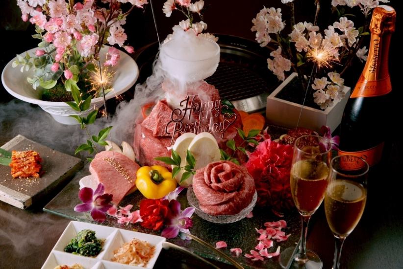 名古屋のSNS映え焼肉といえば夜桜！！目で満足、味で満足の個室で味わう華やか焼肉。