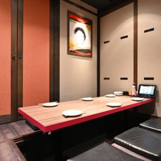 Private room for 5 to 6 people hori-kotatsu