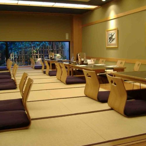 Full private room with tatami room for up to 90 people