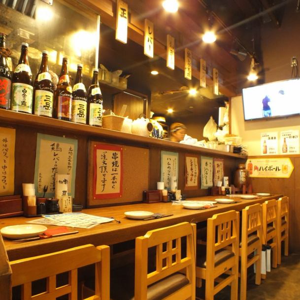 串焼き・お刺身・煮込み・揚物…ツウのオトナゴコロを狙い撃ちするお料理と美味しい日本酒・焼酎も取り揃えております♪お一人様もお気軽に、ふらっとお立ち寄り頂けます！船橋でサク飲みなら居酒屋 炭旬 船橋仲通り店へ☆気取らずのんびり、リラックスした時間をお楽しみください。もちろん大人数様も大歓迎♪