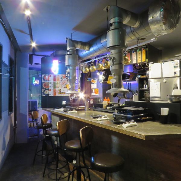 [Counter seats even for solo guests] There are 6 counter seats on the second floor where you can enjoy Korean cuisine in a relaxed manner.Enjoying a drink in a kettle is a Korean style♪Please enjoy talking with the staff.