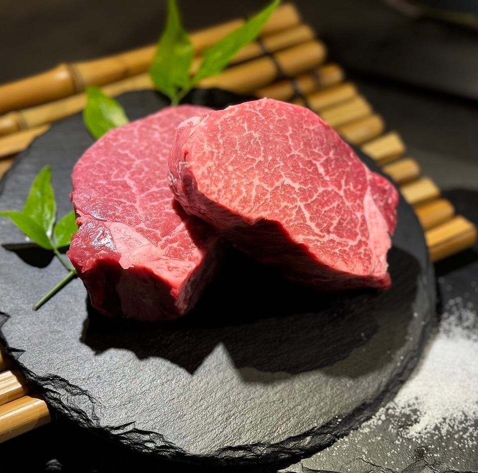 黒毛和牛やあか牛、旭志牛などの上質なお肉をリーズナブルな価格でご提供する焼肉店！
