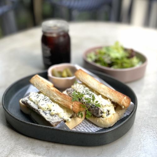 Homemade tartar mackerel sandwich set