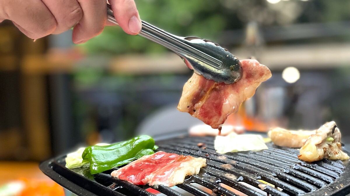 ◆【BBQ on the terrace】✨＼BBQ equipment included, free ice and carbonated water for drinks♪/880 yen per person per hour✨※Please check the equipment set before shopping.