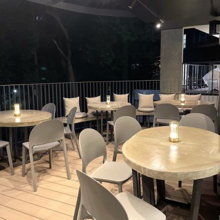 [2F] Rooftop terrace table seating for 15-20 people