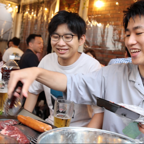 [BBQ on the terrace is also very popular!]