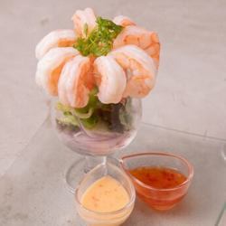 “HONOO” 的蝦仁雞尾酒