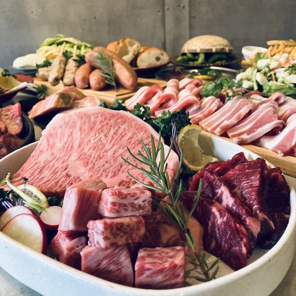 ◎Premium special BBQ "Spiny lobster, abalone, 4 kinds of carefully selected cuts of domestic A5 rank Japanese black beef" etc... A luxurious plan