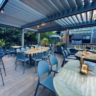 [3F] Rooftop terrace table seating for 15-20 people