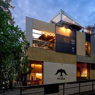 [2F] Terrace: 35 seats / Indoor: 10 seats [3F] Terrace: 45 seats