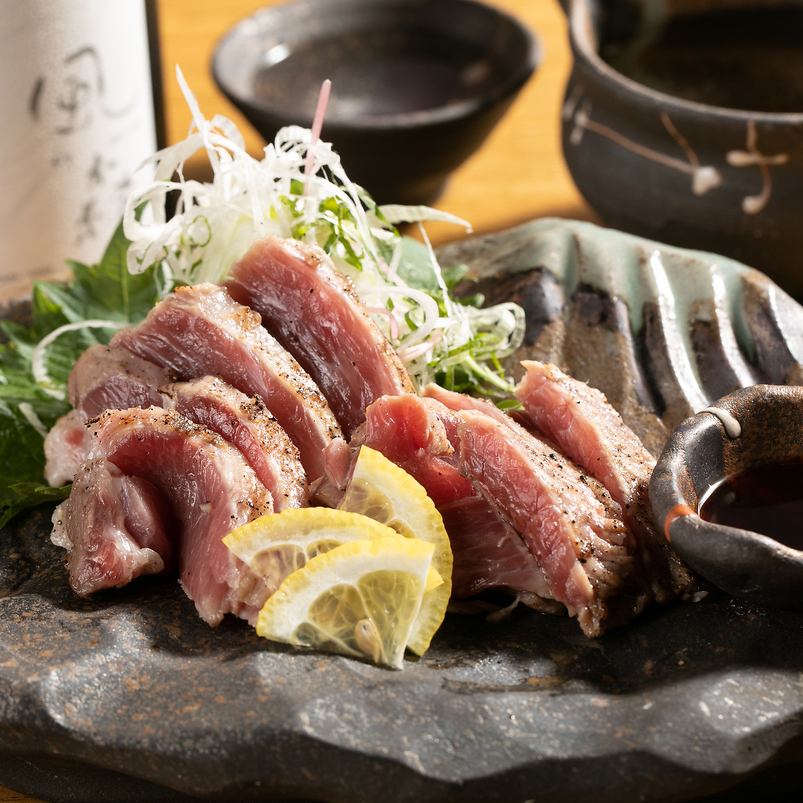 炭焼きで召し上がれ!新鮮な料理が多く、特に女性に大人気です!