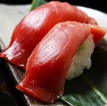 Tuna sushi