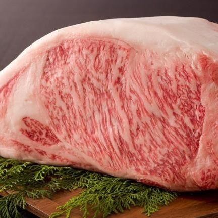 【デート・記念日に】肉寿司やA5ランク肉も多く取り揃えております♪デートや接待、女子会にご利用下さい★