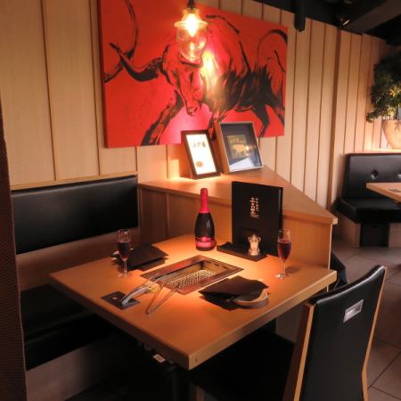 Two seats with a calm atmosphere.Please use it for various occasions such as stopping by on a date or after work! Also recommended for special occasions such as birthdays and anniversaries ◎ How about celebrating with yakiniku ♪ Anniversary plan is also available Yes!