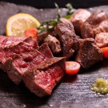 比较能登牛里脊肉和大腿肉的味道♪共6道菜 MEAT豪华套餐→8000日元