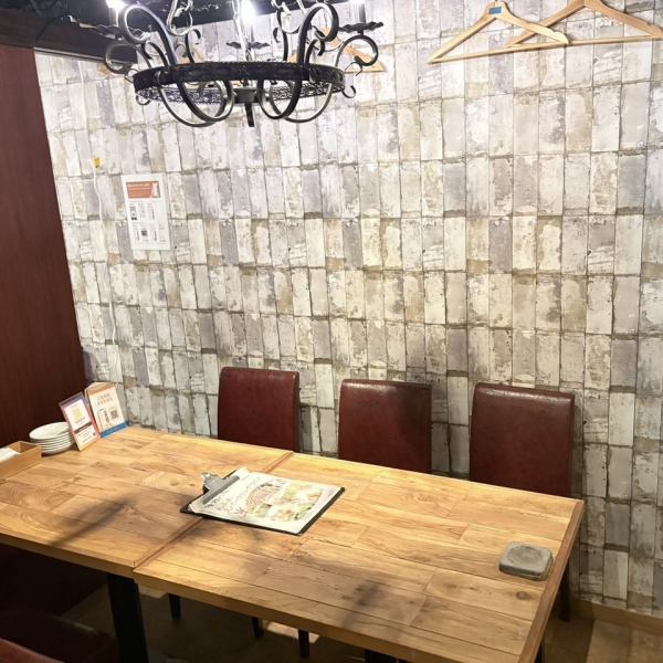 ◇◆～個室席完備！ママさん会や女子会・各種宴会も大歓迎～◆◇周囲の目を気にせず、プライベートな時間を楽しむことができる個室席をご用意しております。昼飲みや歓送迎会・忘新年会・同窓会にもおすすめです♪