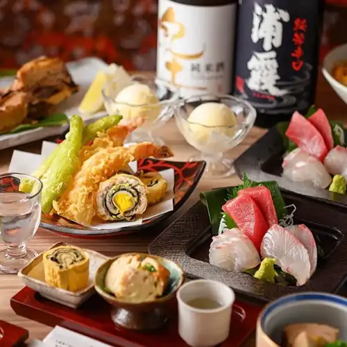 【2.5H飲放付】厚切牛タンおでん×朝採鮮魚お造りや季節の天麩羅など含『椿』全8品4500円