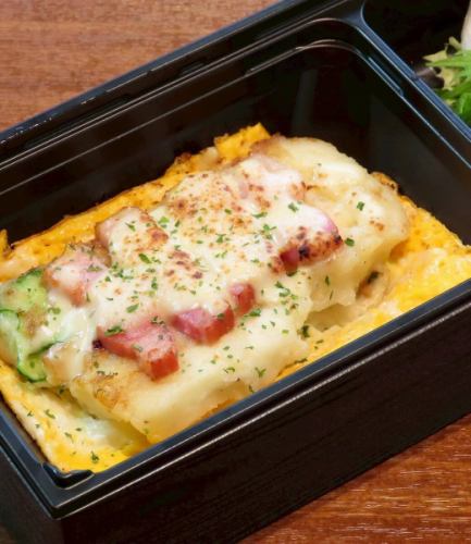 こんにちは！ステーキ青ひげスタッフです✌︎

本日は、Uber eatsのお弁当リニューアル告知です！！

リニューアルにより、

海鮮焼き・焼き野菜入った「２段重」

青ひげ名物「焼きポテトサラダ」が新登場！！！

海鮮焼き・野菜焼き・焼きポテトサラダはどれも青ひげ人気商品となってます☺️🤍

Uber eatsのご利用お待ちしております✌︎

#青ひげ　#ステーキ青ひげ　#Ubereats  #リニューアル
#海鮮焼き　#焼きポテトサラダ　#野菜焼き　#鉄板焼き
#広島グルメ　#広島　#ステーキ　#鉄板料理　#steak
#hiroshima