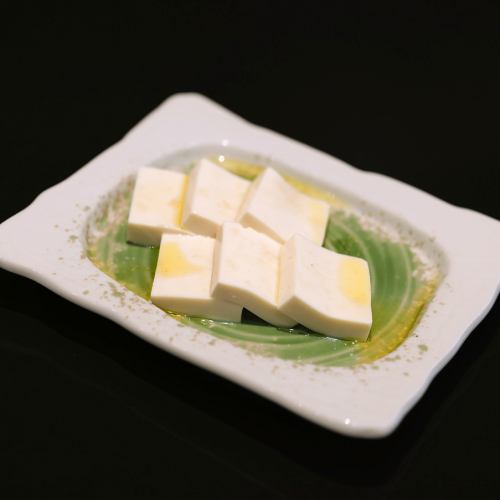 江田島オリーブ冷奴
