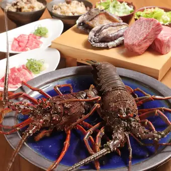 【特別な記念日に】伊勢海老＆あわび付き広島牛トリプルステーキコース［全8品］17,500円