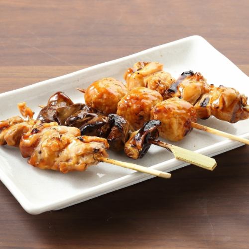 炭火香る焼き鳥を堪能