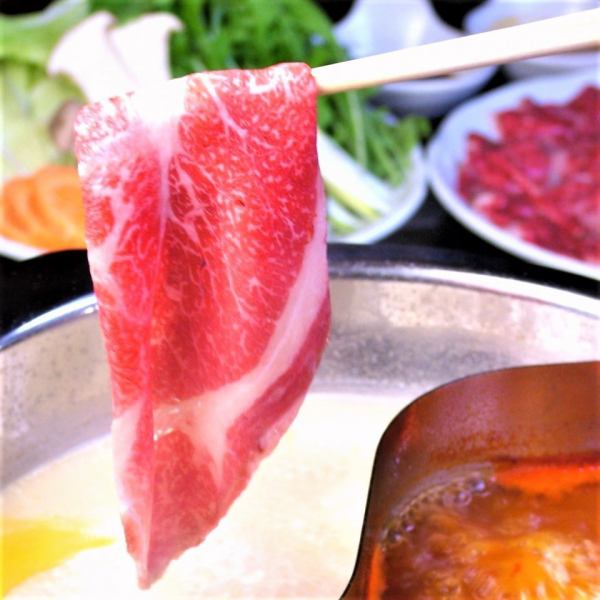 【肉类公司直营】涮涮锅/寿喜涮锅吃到饱★大人2,398日元（含税）～！
