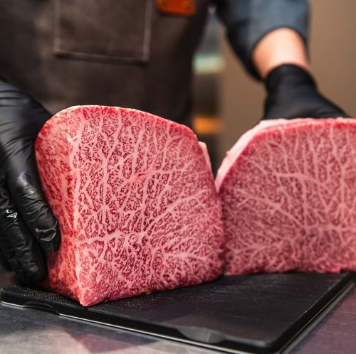 黒毛和牛A5赤身（100g）ステーキ