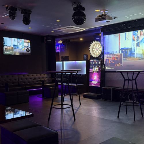 你可以舉辦女生聚會或享受宅文化活動!