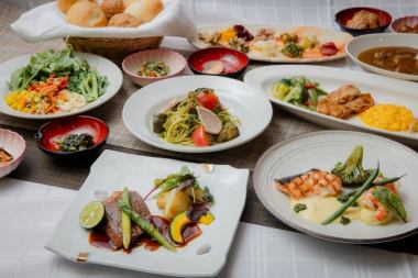 選べるメインディッシュランチ♪