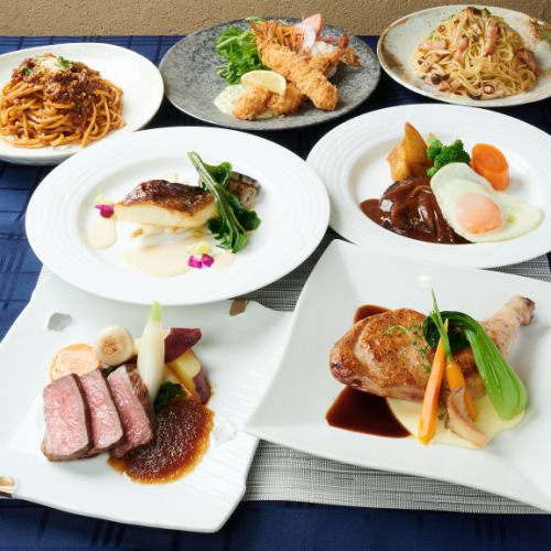 선택할 수있는 메인 접시 & 점심 뷔페 디저트 뷔페 & 음료 바 포함!